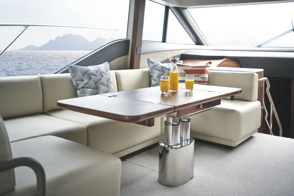 f55-interior-saloon-seating-walnut-satin-2022