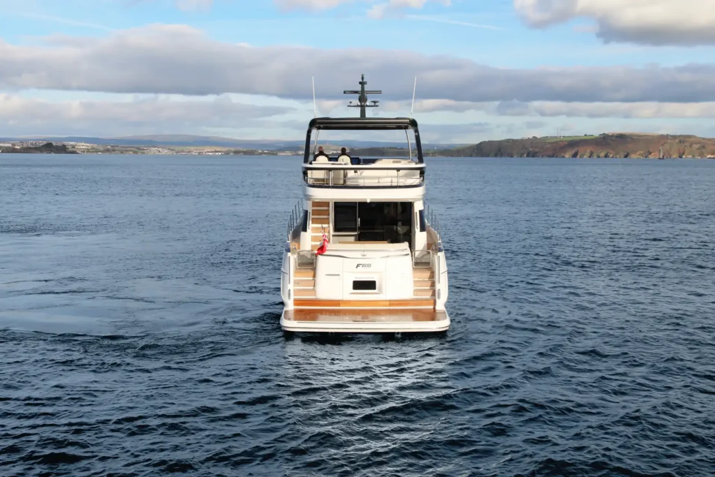 f65-exterior-white-hull-5