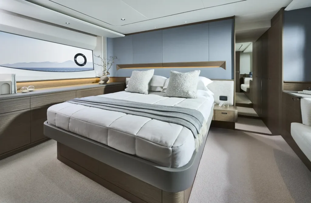 s65-interior-owners-stateroom-silver-oak-satin