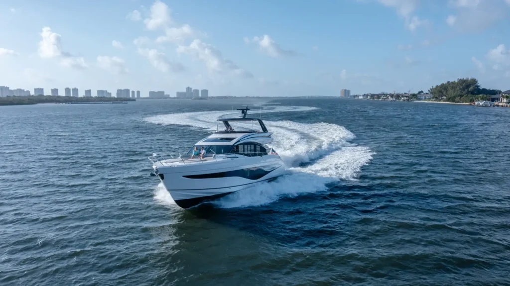 s72-exterior-running-shot