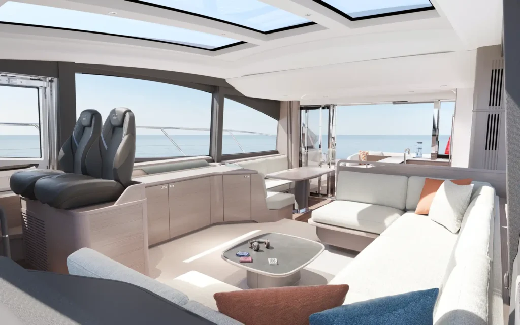 v65-new-aft-saloon-interior