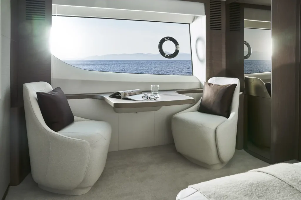 y85-interior-owners-stateroom-breakfast-area-2022