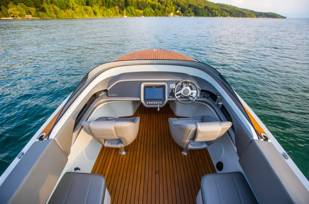 Marian M 800 Cockpit