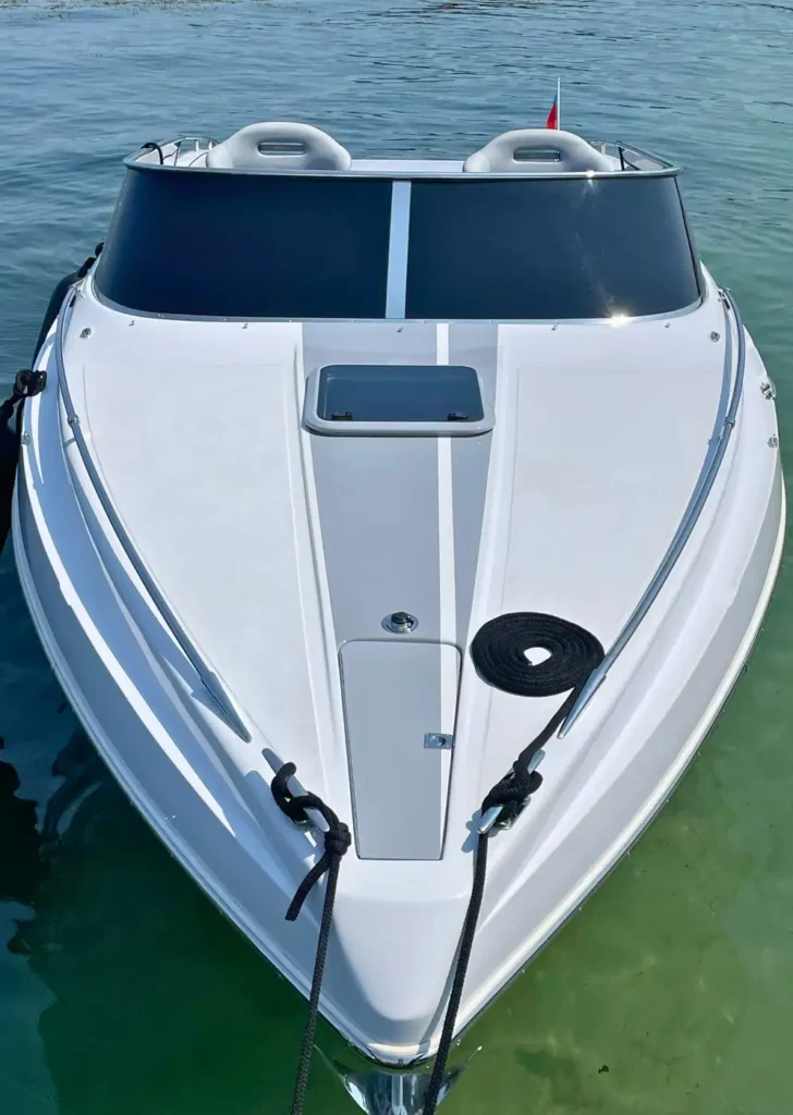 mostes-28-2018-front-deck