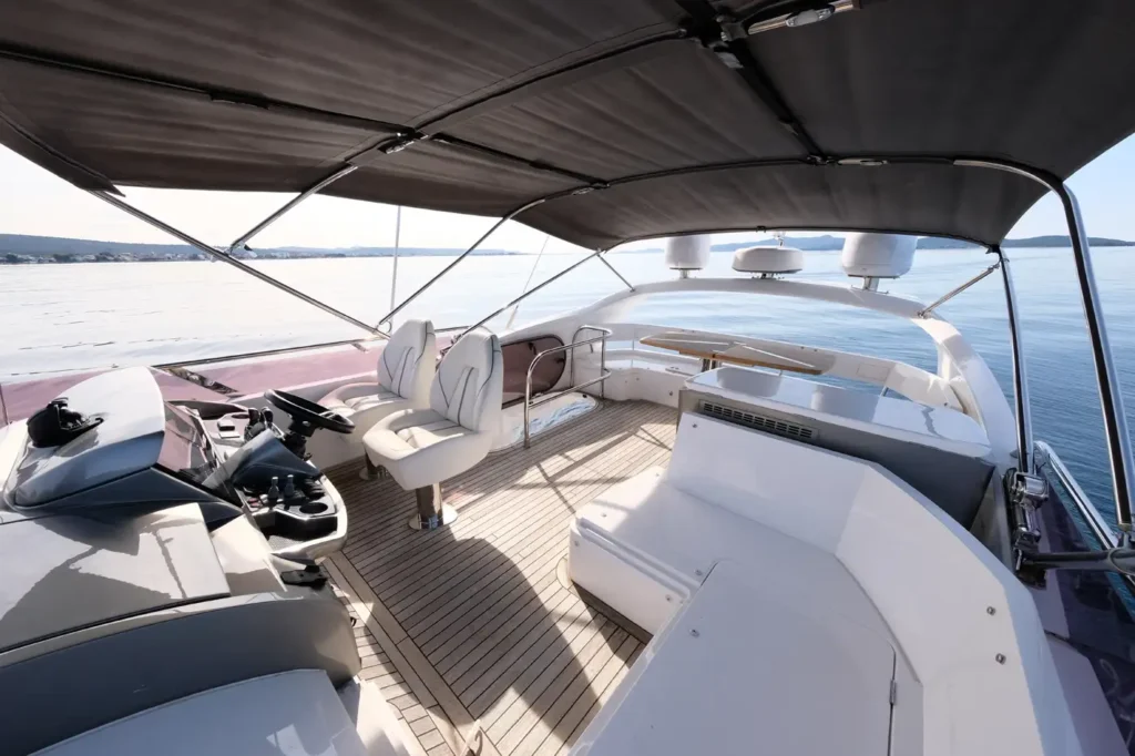 Princess_yachts_F50_exterior_10