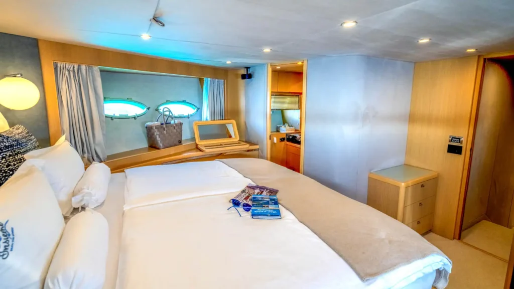 21-INSIEME-VIP-cabin-view_